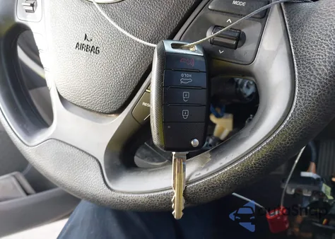 2016 Kia Forte Lx from USA, damaged, VIN KNAFK4A66G5520227